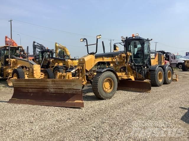 CAT 140M AWD Greyderler