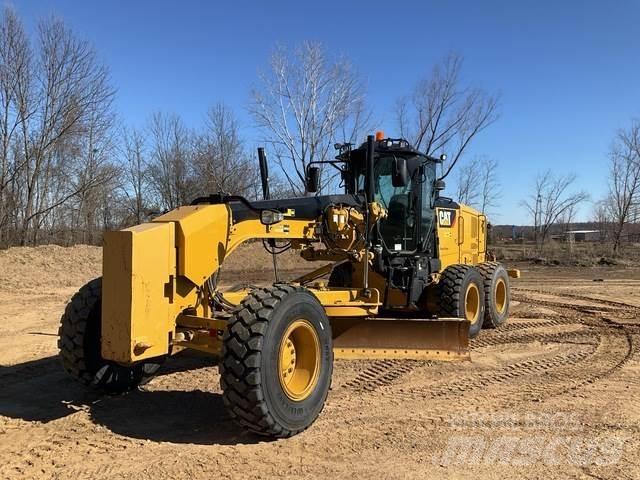 CAT 140M3 Greyderler