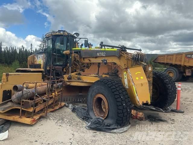 CAT 16M Greyderler