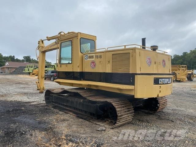CAT 225 Paletli ekskavatörler