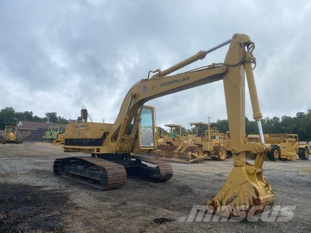 CAT 225 Paletli ekskavatörler