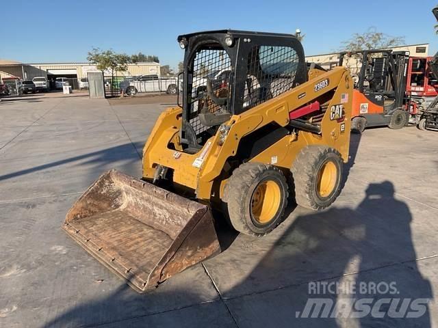 CAT 236D Skid steer loderler
