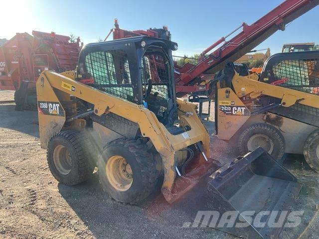 CAT 236D Skid steer loderler