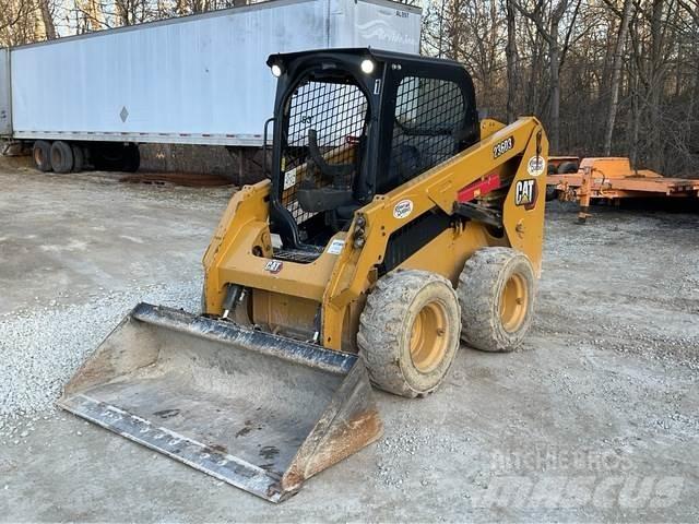 CAT 236D3 Skid steer loderler