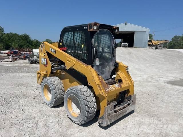 CAT 236D3 Skid steer loderler
