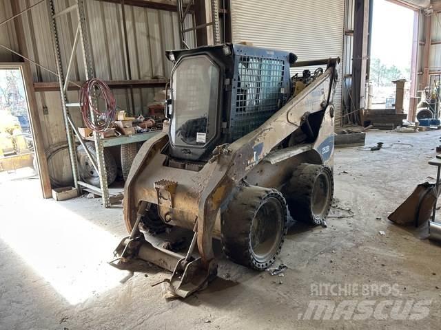 CAT 252B Skid steer loderler