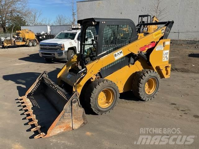 CAT 272D2 Skid steer loderler