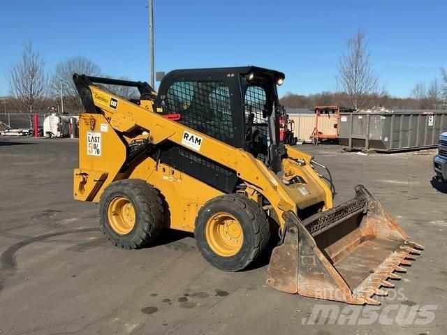 CAT 272D2 Skid steer loderler