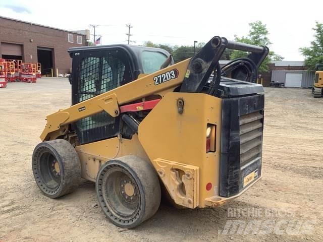 CAT 272D3 Skid steer loderler