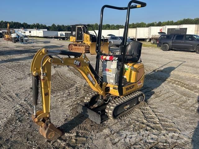 CAT 300.9D Paletli ekskavatörler
