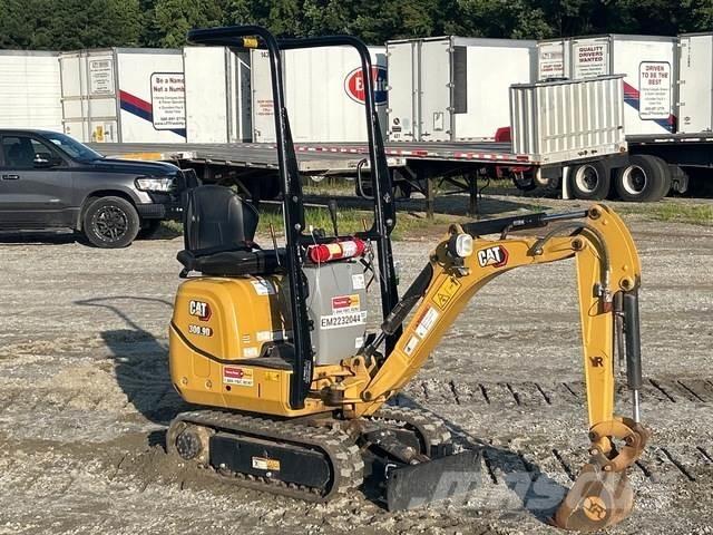 CAT 300.9D Paletli ekskavatörler