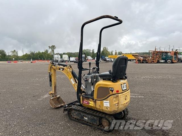 CAT 300.9D Paletli ekskavatörler