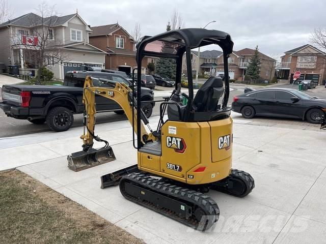 CAT 301.7 CR Paletli ekskavatörler