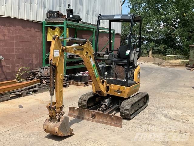 CAT 301.7D CR Paletli ekskavatörler