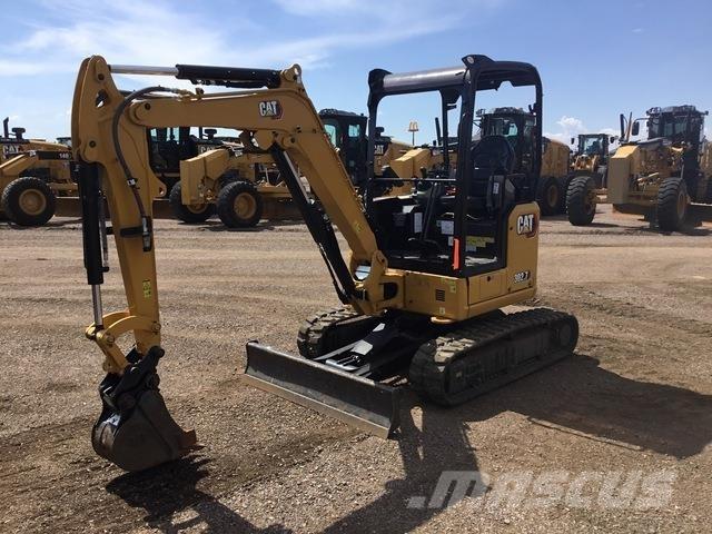 CAT 302.7CR Paletli ekskavatörler