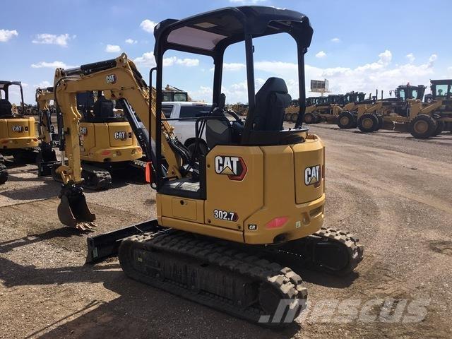 CAT 302.7CR Paletli ekskavatörler