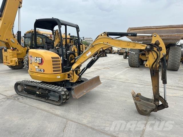 CAT 302.7D CR Paletli ekskavatörler