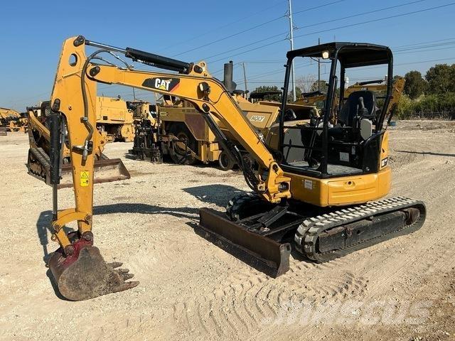 CAT 303.5E2 CR Paletli ekskavatörler