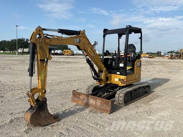 CAT 303 CR Paletli ekskavatörler