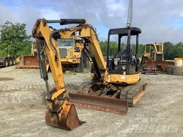 CAT 304 CR Paletli ekskavatörler