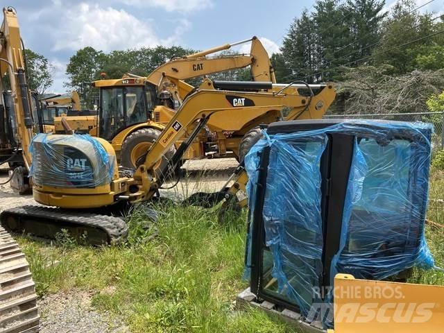 CAT 304E2CR Paletli ekskavatörler