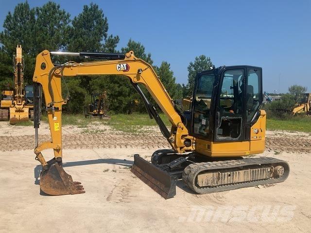 CAT 305 CR Paletli ekskavatörler