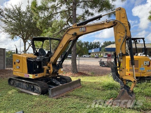 CAT 306CR Paletli ekskavatörler