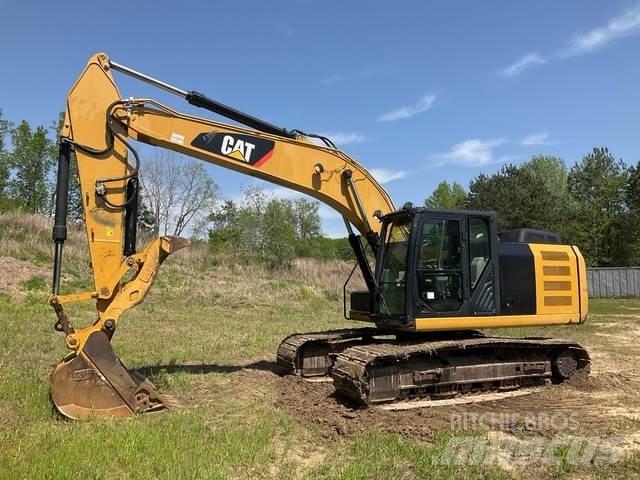 CAT 320E L Paletli ekskavatörler
