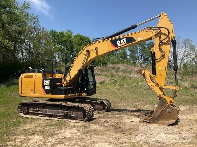 CAT 320E L Paletli ekskavatörler