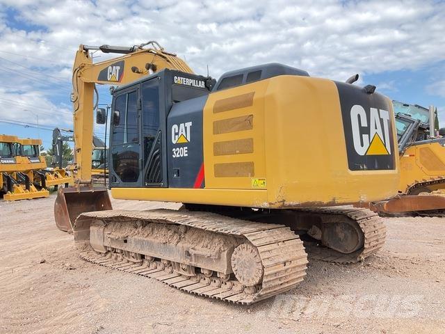 CAT 320E L Paletli ekskavatörler