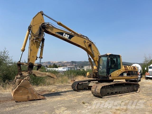 CAT 322C L Paletli ekskavatörler