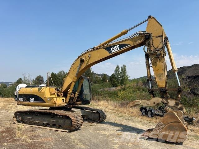 CAT 322C L Paletli ekskavatörler