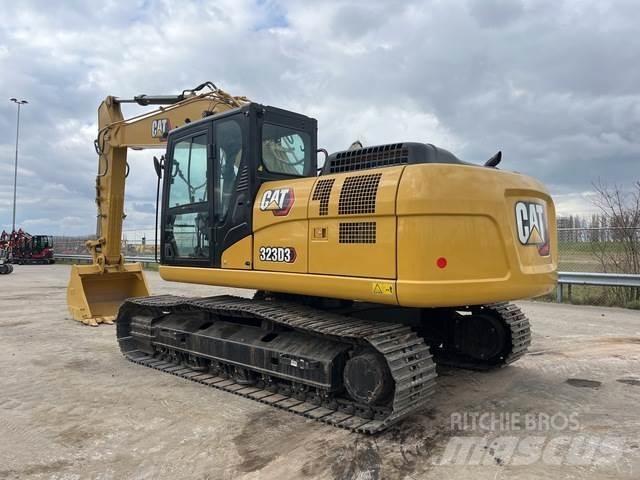 CAT 323D3 Paletli ekskavatörler