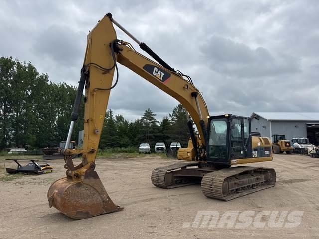 CAT 324D L Paletli ekskavatörler