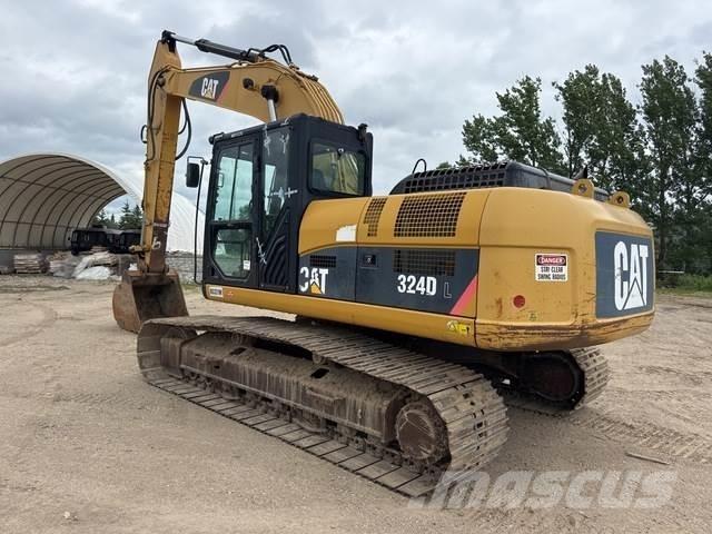 CAT 324D L Paletli ekskavatörler