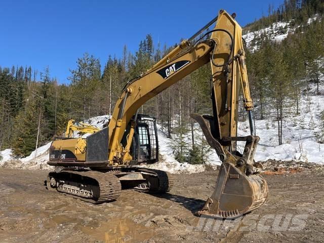 CAT 325C L Paletli ekskavatörler