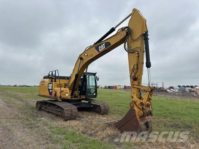 CAT 326F L Paletli ekskavatörler
