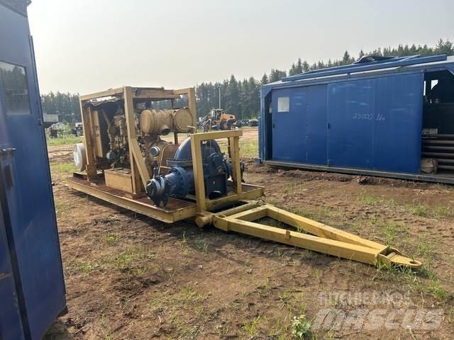 CAT 3406B Su pompalari