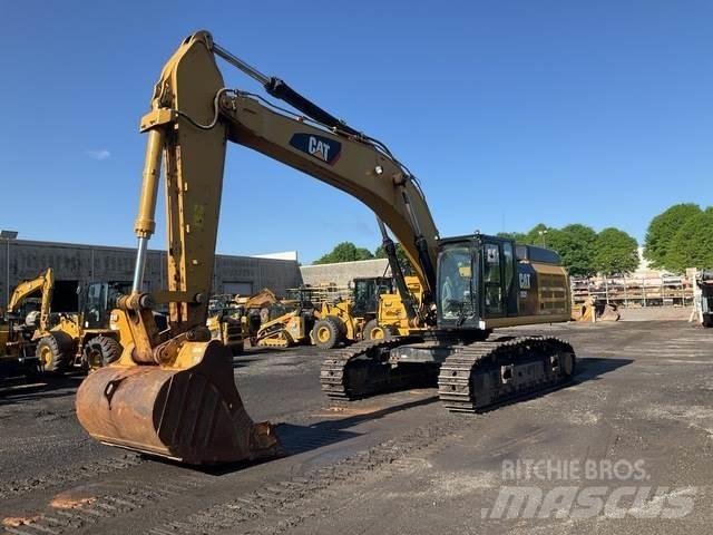 CAT 352F Paletli ekskavatörler