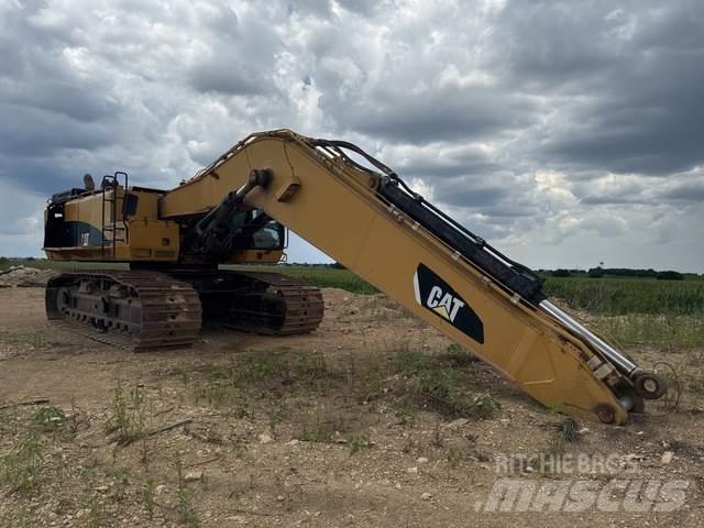 CAT 390D L Paletli ekskavatörler