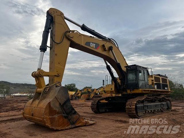 CAT 390DL Paletli ekskavatörler
