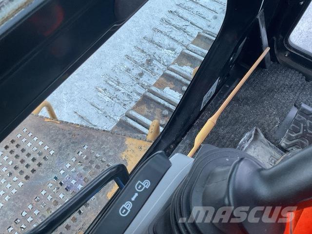 CAT 390FLXE Paletli ekskavatörler