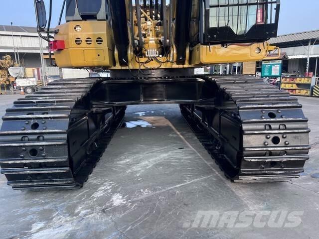 CAT 395 Paletli ekskavatörler