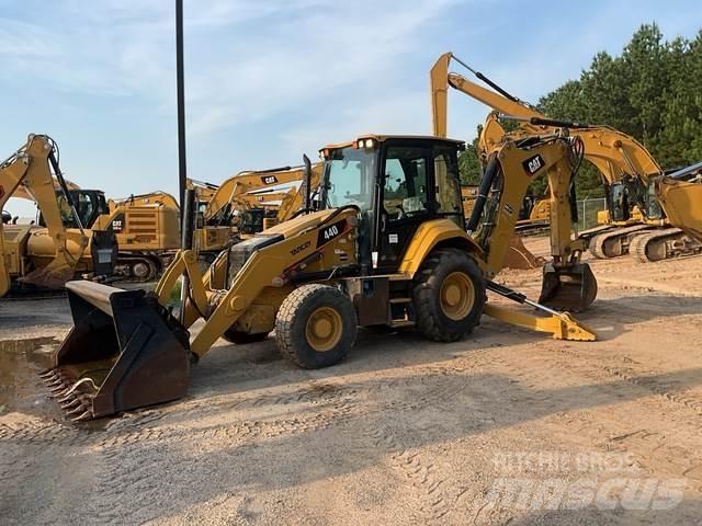CAT 440 Kazıcı yükleyiciler - beko loder
