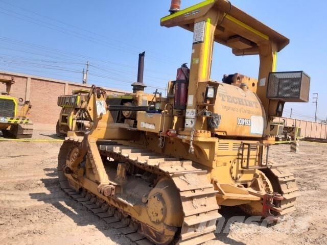 CAT 572F Boru döşeme dozerleri