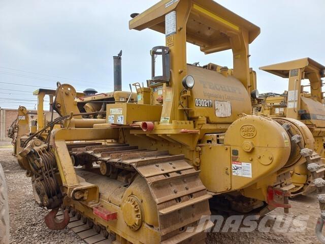 CAT 583H Boru döşeme dozerleri