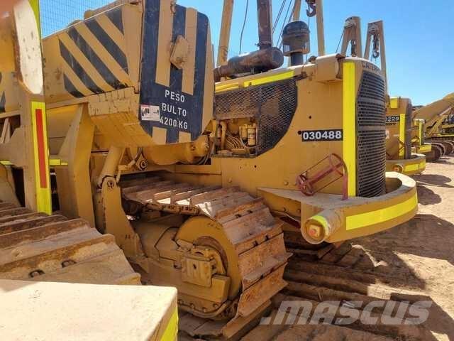 CAT 583K Boru döşeme dozerleri
