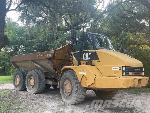 CAT 725 Belden kirma kaya kamyonu