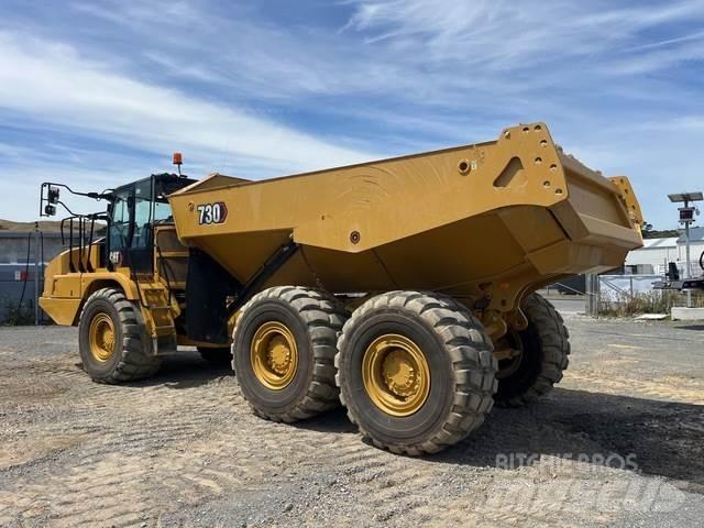 CAT 730 Belden kirma kaya kamyonu