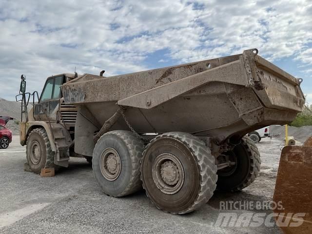CAT 730 Belden kirma kaya kamyonu